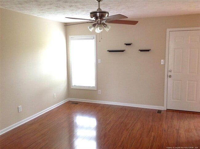 Photo - 51 Longleaf Cir