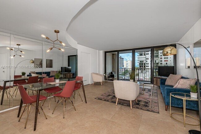 Building Photo - 2401 S Ocean Dr Unit 604