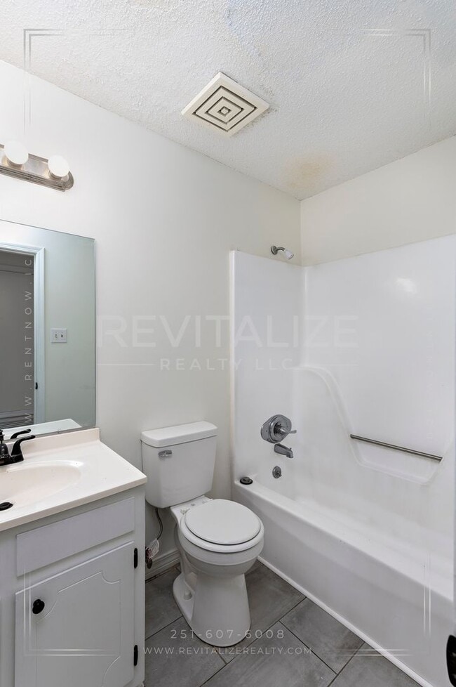 Photo - Beautifully Renovated 3 Bed 2 Bath Home in Theodore