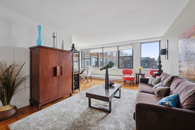 Apartments@1220