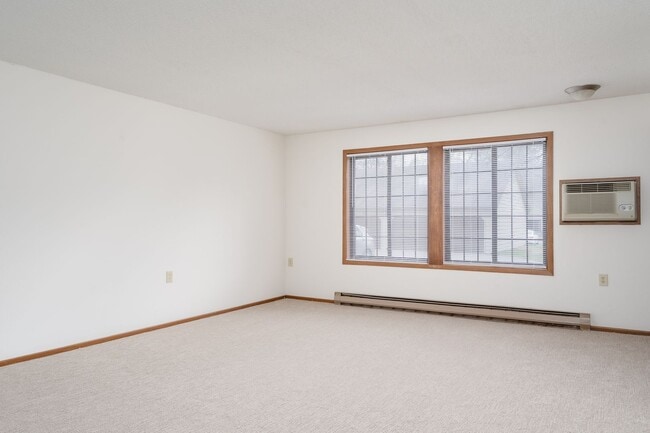 Photo - Woodcrest Townhomes