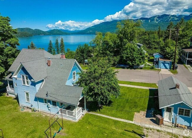 Building Photo - Whitefish Lake 4 bedroom Furnished Home