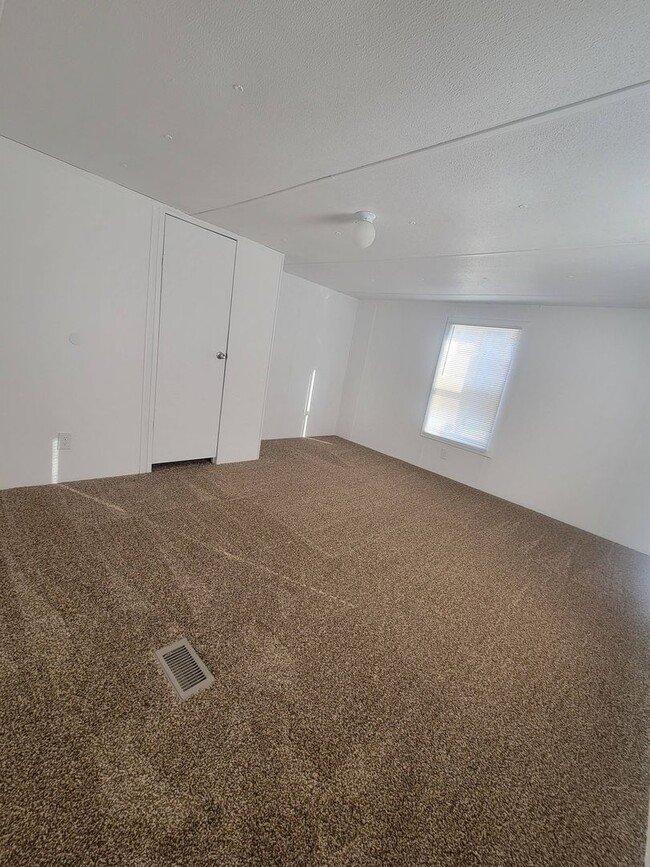 Photo - Ready to Move in