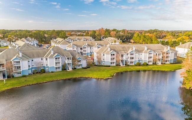 Photo - Landings at Lake Gray