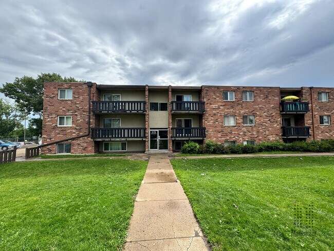 Photo - Confederation Park Apartments I & II