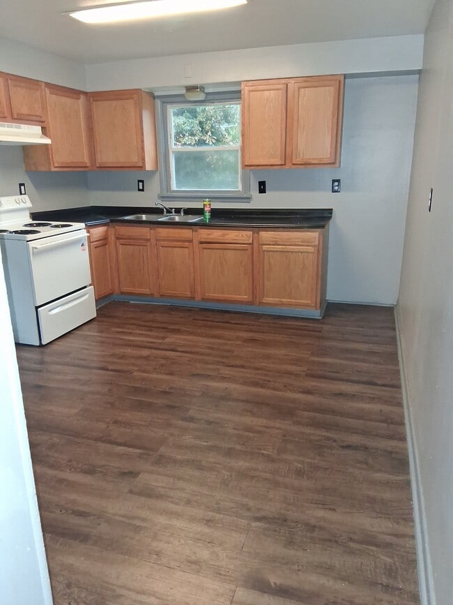 Photo - 4117 Orchard Way