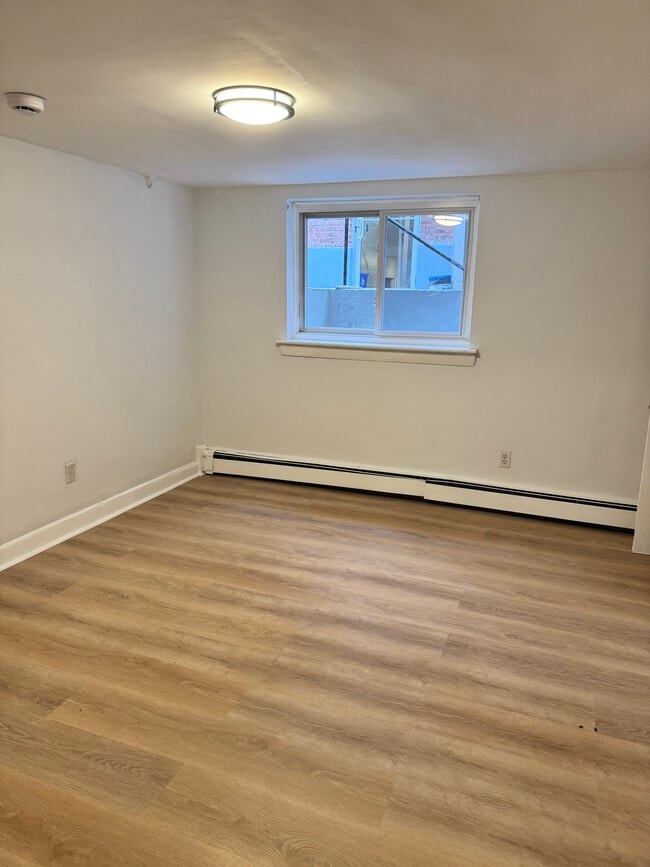 61 Selkirk #1