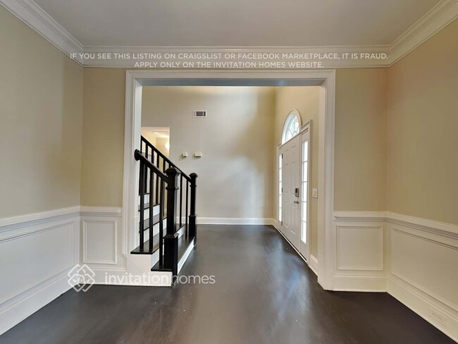 Photo - 14 Whitegrass Ct