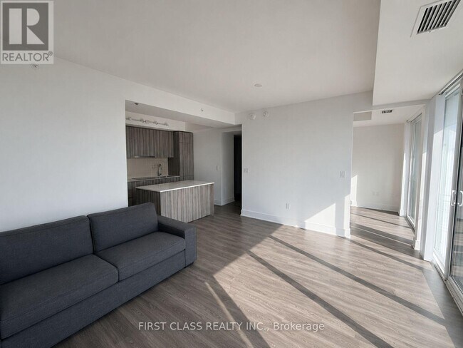 Photo - 955 Bay St. Unit PH4106
