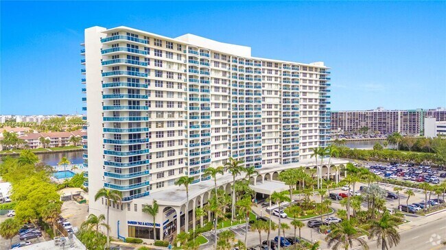 Building Photo - 3800 S Ocean Dr Unit 1710 Rental