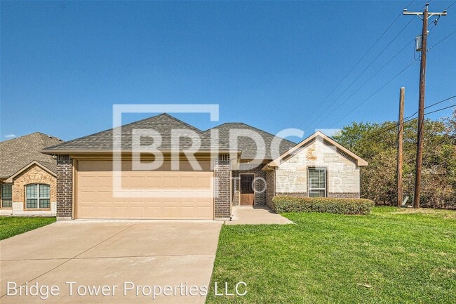 4 br, 2 bath House - 2704 Park Street - 4 br, 2 bath House - 2704 Park Street