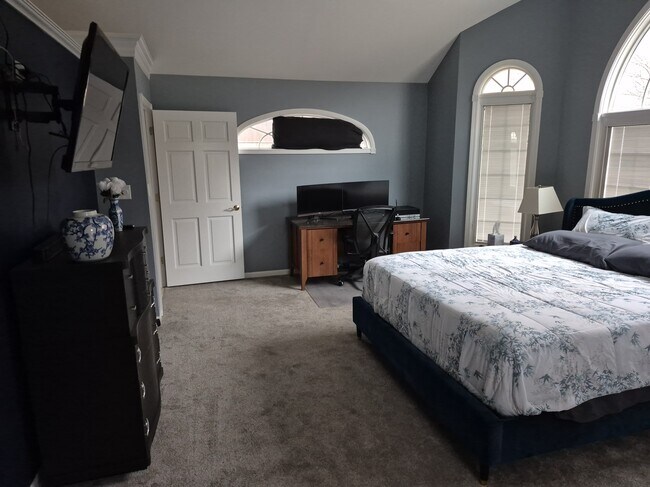Photo - 2609 Dougall Rd Unit Alpha