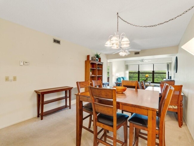 Photo - 27 Plantation Dr Unit 202