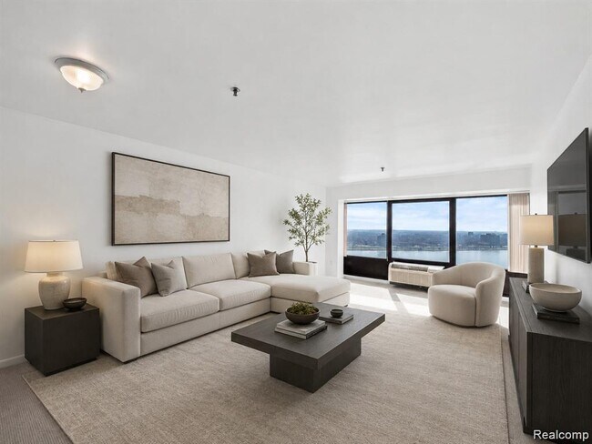1001 W Jefferson Ave Unit 22I