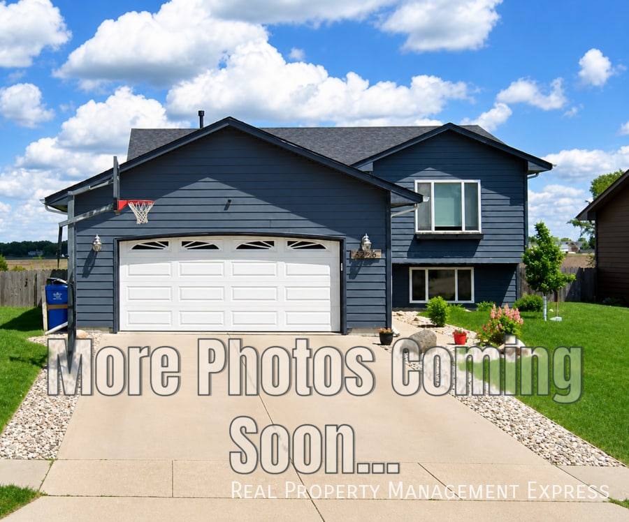 Photo - 3920 S Stanford Ave