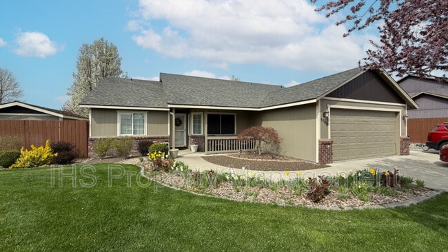 Building Photo - 5508 Holly Way