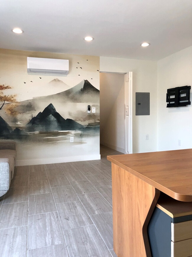 Living Room - Overview - 115 N San Gabriel Blvd Unit B