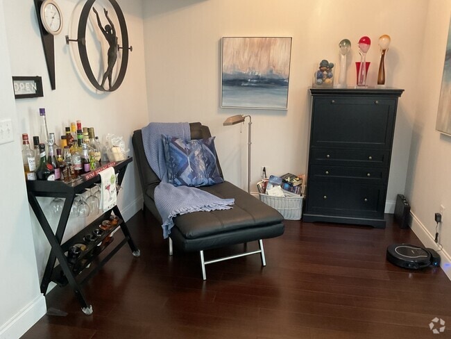 Building Photo - 600 S Dixie Hwy Unit The Prado 542 Rental