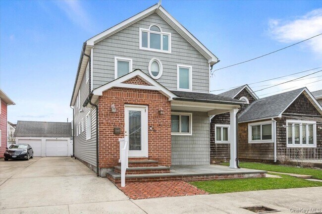 Photo - 76 Coronado St