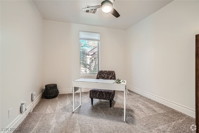 Building Photo - 8 Cerchio Alto Rental