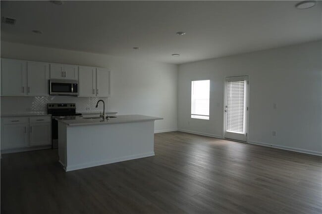 Photo - 6727 Armonia Dr