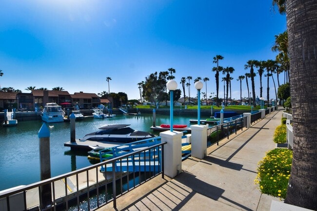 91 Kingston Ct W Unidad Vacation Rental