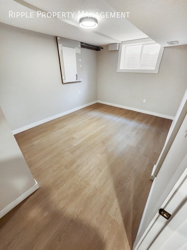 Photo - COZY & PRIVATE 2 BEDS, 1 BATH BASEMENT SUITE | Private Entry & Shared Backyard