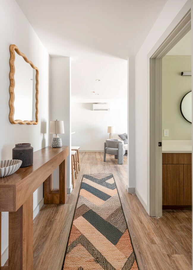 2 Bed 1 Bath - Hallway