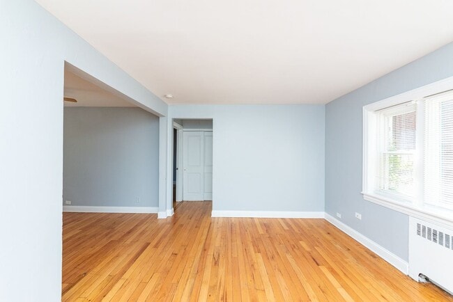 Photo - 227 Custer Ave