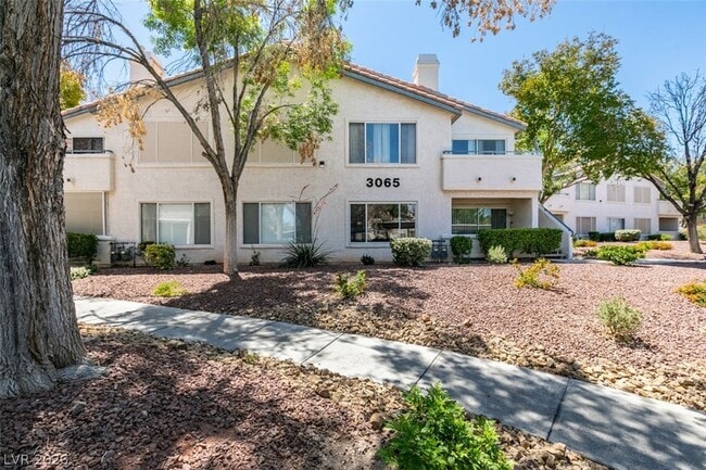 Building Photo - 3065 Casey Dr Unit 204