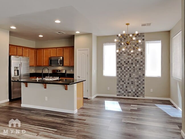 Photo - 8041 San Mateo St