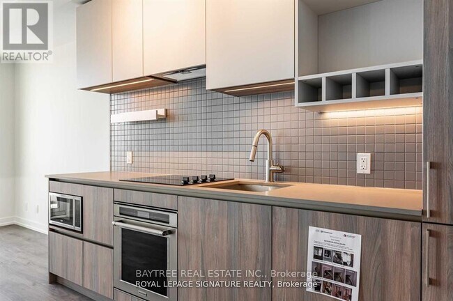 Photo - 950 Portage Pkwy Unit 3603