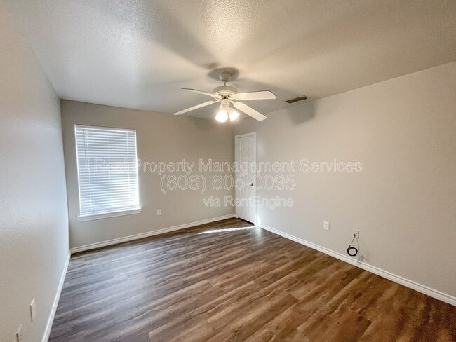 Photo - 5402 Marshall St