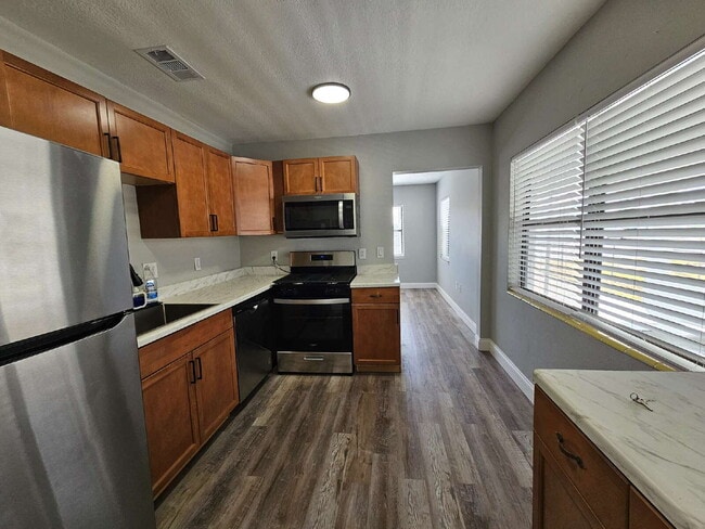 Photo - Fully fenced in Titusville