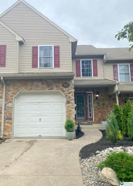 Photo - 8169 Heritage Dr