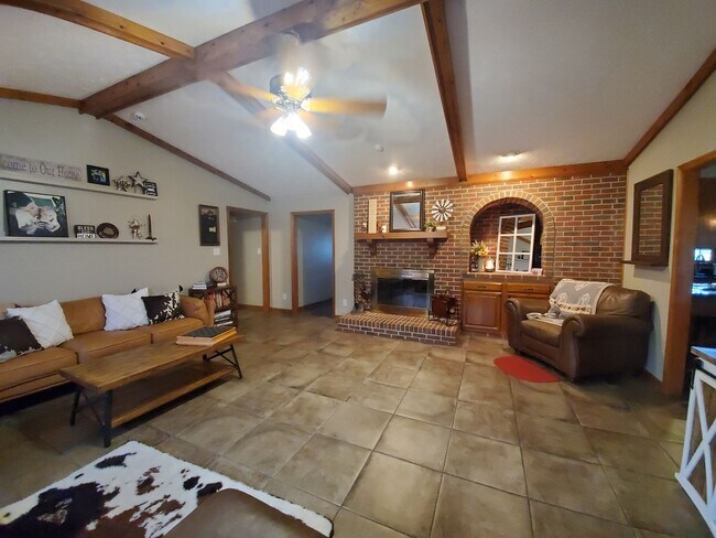 Photo - 5086 Rio Dosa Downs