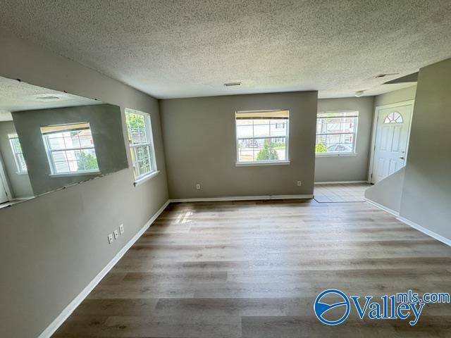Photo - 2713 Clayton Dr NW
