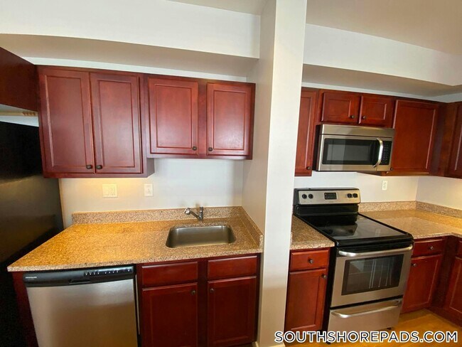Photo - 20 Pond St Unit 206