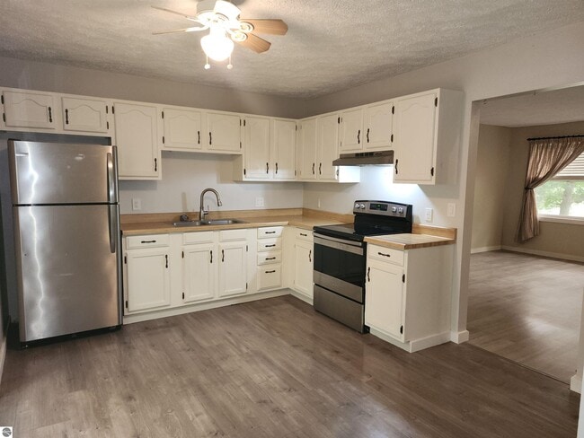 Photo - 4416 Eagle Crest Dr