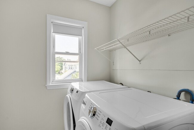 Photo - 228 Harvard St