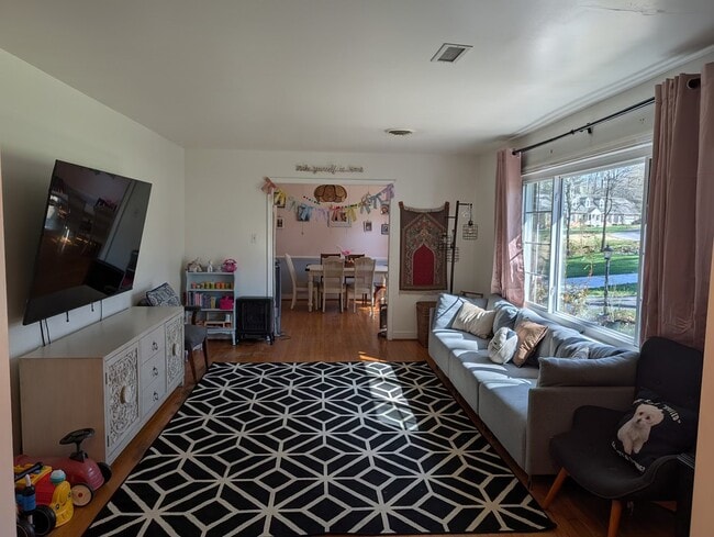 main living room - 4416 Cochise Trl