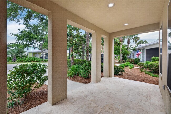 2019 Pine Island Cir