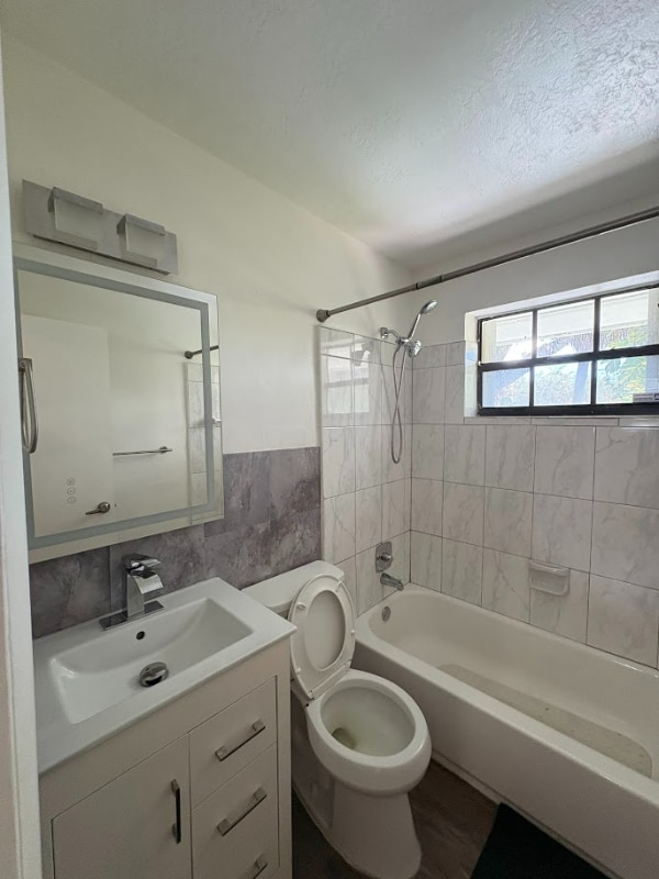 Photo - 4440 NW 15th Ave