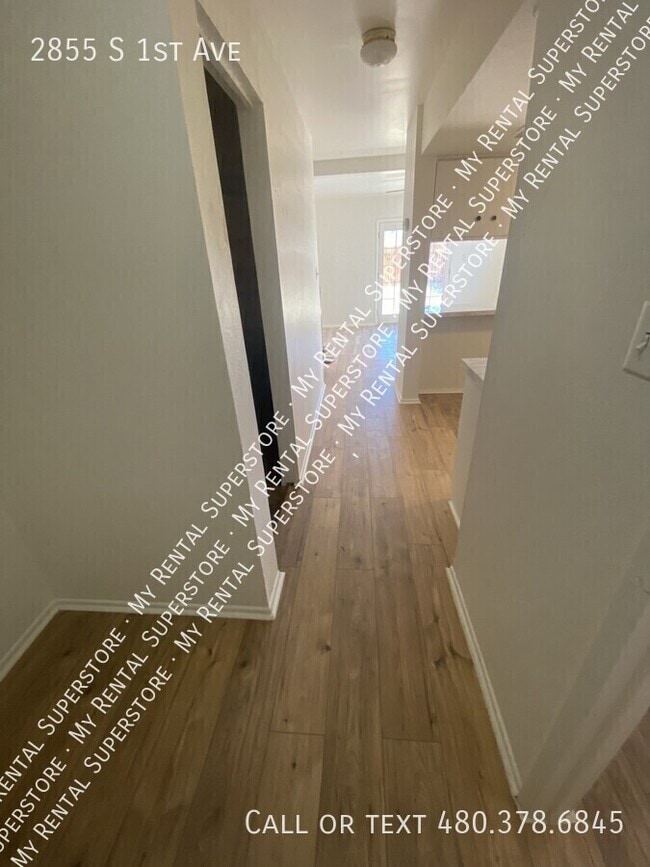 Photo - 2855 S 1st Ave