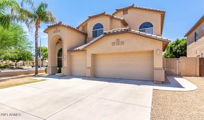 Photo - 2751 E San Tan St House