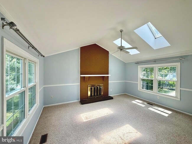 Photo - 3141 Gershwin Ln