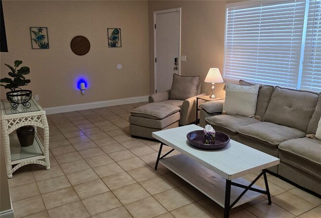 Photo - 170 Argus Rd