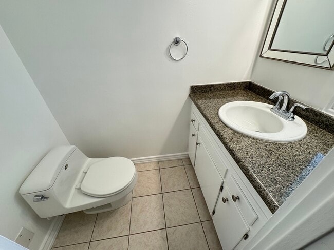 Photo - 11500 Rochester Ave Unidad 11500