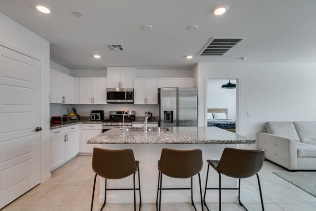 Building Photo - 2024 Lennar-Built Fully Furnished 2BR + Office Space Townhome-Style Condo in Cadence