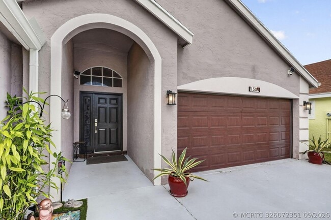 1504 Lake Breeze Dr
